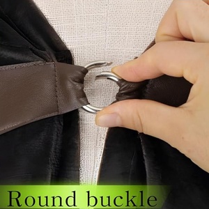 Cape à capuche médiévale noire vintage avec boucle à anneau métallique, robe de sorcier pour fête costumée d'Halloween - Product Image 4