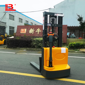 Chariot élévateur électrique neuf à prix abordable, transpalette empileur électrique 1 tonne, récupérateur de stock entièrement électrique certifié CE/TUV/GS, hydraulique latéral - Product Image 2