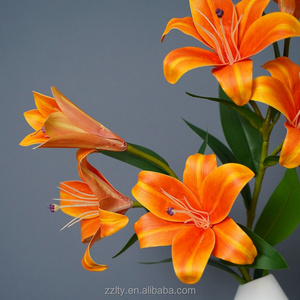 Bouquet de lys artificiels en soie 3D personnalisé à <span class=keywords><strong>trois</strong></span> têtes, luxe pour la fête des mères, la Saint-Valentin, Thanksgiving - Product Image 4