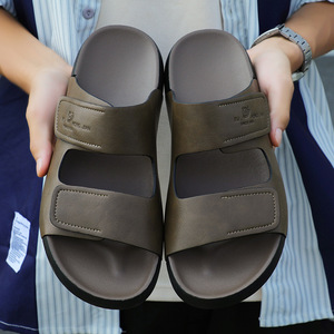 Sandales d'été en cuir de vache pour hommes, pantoufles de plage à semelles épaisses antidérapantes, pantoufles Birkenstok décontractées pour hommes - Product Image 1