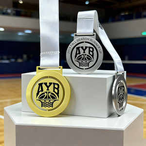 Medalla Deportiva Personalizable de Aleación de <span class=keywords><strong>Zinc</strong></span> Fundido a Presión con Diseño 3D Recortado, Impresión Tipográfica <span class=keywords><strong>y</strong></span> Acabado Lavable - Product Image 2