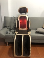 Chaise de massage Shiatsu portable avec chauffage et vibration pétrissant le massage du corps entier, y compris le cou, le dos, la taille, les fesses et les jambes