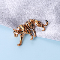 Bijoux personnalisés, accessoires de vêtements en émail animal, broche tigre pour homme
