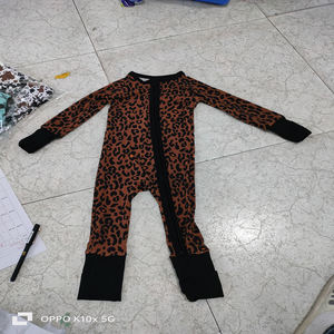 ชุดนอนเด็กแบบซิป ลายดอกไม้สีฟ้า ผลิตจากผ้าไผ่ 95% ผสมสแปนเด็กซ์ 5% - Product Image 3