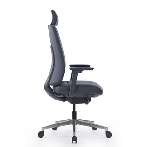 Nouvelle chaise de bureau de direction moderne de luxe à dossier haut en cuir, design ergonomique, fonction pivotante, accoudoirs réglables - Product Image 3