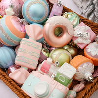 Décorations de fête de Noël en plastique jouets pendentifs d'arbre de Noël Macaron boules peintes en couleur