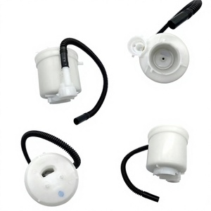 Filtre à carburant pour Toyota Corolla Crown Yaris 23300 21030 77024 48040 avec tube de ramassage, transmission manuelle - Product Image 1