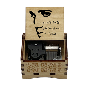 <span class=keywords><strong>No</strong></span> se puede evitar enamorarse Caja <span class=keywords><strong>de</strong></span> música <span class=keywords><strong>de</strong></span> cuerda <span class=keywords><strong>de</strong></span> madera 18 Nota Movimiento <span class=keywords><strong>de</strong></span> relojería Recuerdo especial Pareja Regalos <span class=keywords><strong>de</strong></span> Navidad - Product Image 1