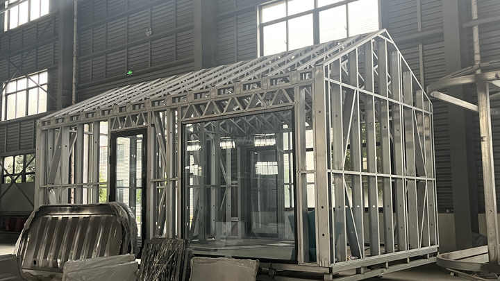 Photo inspiration: Picture Idea: Luxury Steel Structure Prefabricated Villa