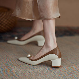 Zapatos de Tacón Alto Elegantes con Punta en Pico y Tacón Grueso de Cuero Genuino con Bloques de Color Retro Francés para Mujer, Ideales para el Uso Diario en Verano - Product Image 1