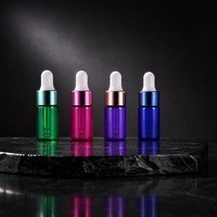 Fournisseur d'emballages cosmétiques, flacon compte-gouttes en verre, bouchon coloré, flacon de sérum vide, vente en gros, OEM, couleur personnalisée