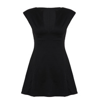Nouvelle arrivée Robe trapèze française élégante col en V cintrée à la taille pour femmes-Robe courte noire sexy coupe ajustée