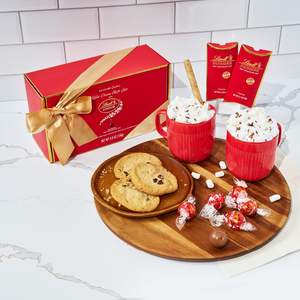 Coffret cadeau de <span class=keywords><strong>chocolat</strong></span> chaud gourmet <span class=keywords><strong>Lindt</strong></span> comprenant 2 mélanges, 2 tasses, guimauves et truffes au <span class=keywords><strong>chocolat</strong></span> - Fabriqué en Chine - Product Image 5
