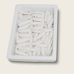 Hueso de Sepia Seco 100% Natural de Vietnam para Alimentación de Peces, Perros, Cerdos, Caballos y Ganado - NICKY - Product Image 1