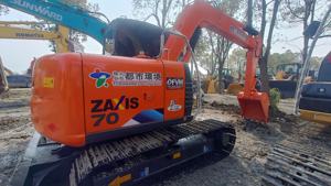 Máy xúc Hitachi ZX70 7 tấn, chất lượng cao, tình trạng tốt, đã qua sử dụng, bán. Hàng chính hãng Nhật Bản. - Product Image 2