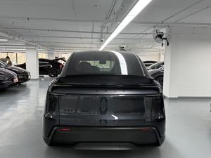 Tesla Model Y <span class=keywords><strong>L</strong></span>: Espacio Maximizado, Compromiso Minimizado. Distancia entre ejes más larga, aventura sin <span class=keywords><strong>l</strong></span>ímites. - Product Image 6