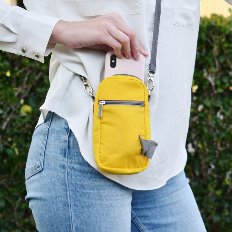 สีเหลือง