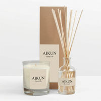 AIKUN Private Label Reed Diffuser dan Lilin Aroma dengan Stiker Kustom Logo Logam Cetak Transfer Air MOQ Rendah Set Hadiah Lilin
