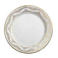 Assiettes à dîner en porcelaine JCPorcelain, vente en gros, design personnalisé, assiettes rondes à bord doré pour restaurant, assiettes de mariage