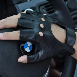 Gants de moto sportifs mi-doigts en cuir de mouton personnalisés en usine pour l'extérieur - Product Image 6