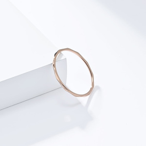 Anillos de Moda Geométricos de Acero de Titanio, Anillos Apilables Lisos para Mujer, Joyería en Plata, Oro y Oro Rosa - Product Image 2