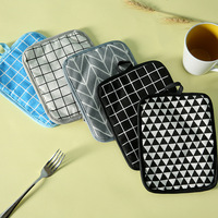 Set de table épaissi de style japonais pour table à manger, tapis pour bol et tasse, tapis isolant thermique carré en coton et lin à carreaux