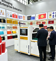 Machine de marquage à froid pour t-shirts à motifs personnalisés, installation flexible, adaptée aux petites et moyennes entreprises d'impression