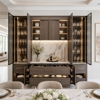 Buffet moderne sur mesure avec vitrine à vin symétrique intégrée pour salon d'appartement