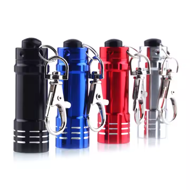 Multi-Colored Aluminum Alloy 3LED EDC Mini Flashlight Keychain Electronic LED Waterproof Outdoor Small Flashlight