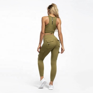 Women's Print Cargo Pocket Design Knee-Length Sports Leggings Running Tights High Waist Four-Way Stretch Fitness <b>Yoga</b> <b>Pants</b> - Product Image 4