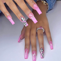 Kit de 24 faux ongles carrés en acrylique, style français, avec lignes papillon peintes à la main contrastées, entièrement recouverts, pour la vente en gros d'articles de nail art