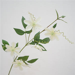 Venta al por mayor de hojas de <span class=keywords><strong>clematis</strong></span> de alta calidad flores de <span class=keywords><strong>clematis</strong></span> artificiales para la decoración del hogar - Product Image 6