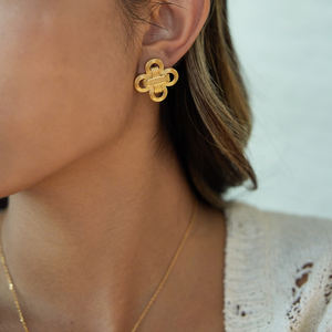 <span class=keywords><strong>Pendientes</strong></span> J&D Retro Lucky Leaf, Chapados en <span class=keywords><strong>Oro</strong></span> de 18K, Acero Inoxidable, Estilo Vintage, Nudo de Cuerda Trenzada, Trébol de Cuatro Hojas, Nudo de la Suerte - Product Image 2