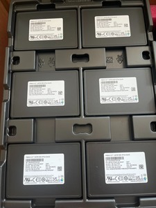 Samsung PM9A3 1.92TB U2 NVMe SSD MZQL21T9HCJR-00A07 รุ่นใหม่ ดีไซน์ใหม่ พร้อมอินเทอร์เฟซ NVMe ความเร็วสูง ช่วยให้การถ่ายโอนข้อมูลรวดเร็วเป็นพิเศษ - Product Image 2