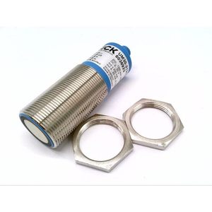 Sensor Ultrasónico SICK UM30, Rango de 200-2000 mm, Salida Analógica, M12 de 5 Pines, Medición de Distancia - Product Image 2