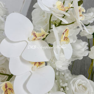 Rangée de fleurs artificielles, centre de table, décorations florales pour les événements de mariage, chemin de table, décoration florale de mariage - Product Image 5