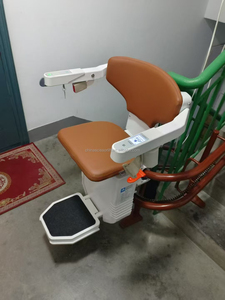 <span class=keywords><strong>Monte</strong></span>-<span class=keywords><strong>escalier</strong></span> électrique personnalisé <span class=keywords><strong>droit</strong></span> et courbé avec commande manuelle et télécommande pour usage intérieur et extérieur - Product Image 5