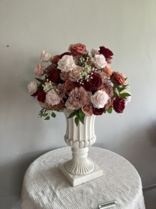 Factory Directly Wholesale High Quality Wedding <b>Artificial</b> <b>Flower</b> Ball Arrangement Handmade Wedding Centerpiece - Product Image 5