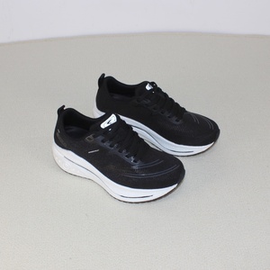 Chaussures de course décontractées haut de gamme pour hommes – Baskets tendance à <span class=keywords><strong>semelle</strong></span> épaisse avec lacets en carbone intégrés, légères et respirantes - Product Image 6