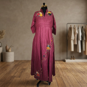 Robe longue décontractée d'été pour femme, en pur coton respirant, brodée de fleurs, style western, manches courtes, vente en gros pour boutiques de mode - Product Image 3