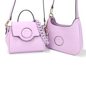 Design popolare Luxury England, <span class=keywords><strong>borse</strong></span> per madre e figlio In stile 2 In 1 Set <span class=keywords><strong>borse</strong></span> a catena In acrilico da donna In pelle brillante/