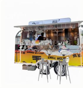 Camion de crème glacée futuriste en aluminium avec système de livraison par drone, suivi GPS, glacière, plateforme d'atterrissage, résistant à la rouille pour commandes à distance - Product Image 6