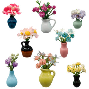 Mini vase en céramique en gros, décoration créative magnétique pour arrangement floral, ornement miniature, aimant de réfrigérateur DIY - Product Image 1
