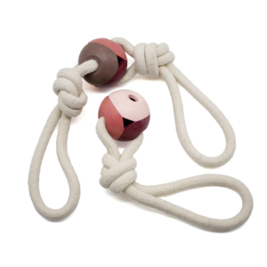 Heißer Verkauf Hochwertiges Großhandels-Hundespielzeug aus Seil mit Gummiball, Dreieckring, Interaktives Hundespielzeug im nordischen Stil - Product Image 3