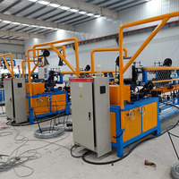 Machine de clôture à mailles de chaîne entièrement automatique de haute qualité YC prix bon marché machine de fabrication de clôture à mailles de chaîne manuelle