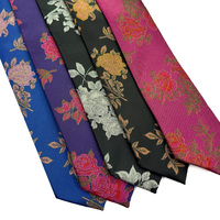 Cravate en polyester tissé bleu-noir, motif pivoine et rose, logo personnalisé pris en charge, cravate pour homme, fabrication en usine