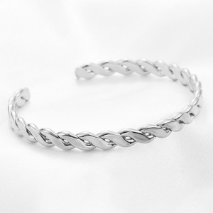 Bracelet torsadé en forme de C, 6 mm, design ouvert réglable, alliage de zinc, bijoux unisexe, couleur or acier - Product Image 4
