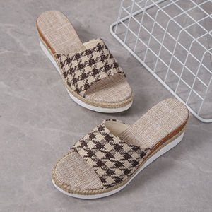 Large Slope Heel <b>Slippers</b> for Women 2025 Summer New Style Casual Fashion One Line Beach Coolers C15 - Product Image 6