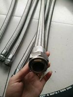 Tuyau de refroidissement hydraulique tressé en acier inoxydable haute pression résistant à la corrosion, en PTFE, avec gaine en nylon tressé pour chariot industriel