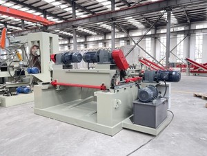 Nouvelle machine à écorcer les arbres YUEQUN haute précision 26 kW pour la production de contreplaqué, moteur à boîte de vitesses, roulement, élimination de l'écorce d'arbre, pompe à moteur - Product Image 2